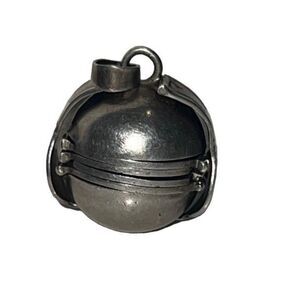 925 Mexico Sterling Silver Photo Ball Pendent 6 Photos Vintage Locket